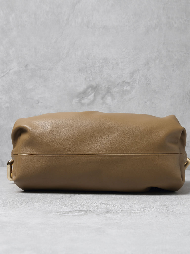 Women's Cloud Clutch Shoulder Bag Ruched Pouch Golden Chunky Chain Bag - POPBAE